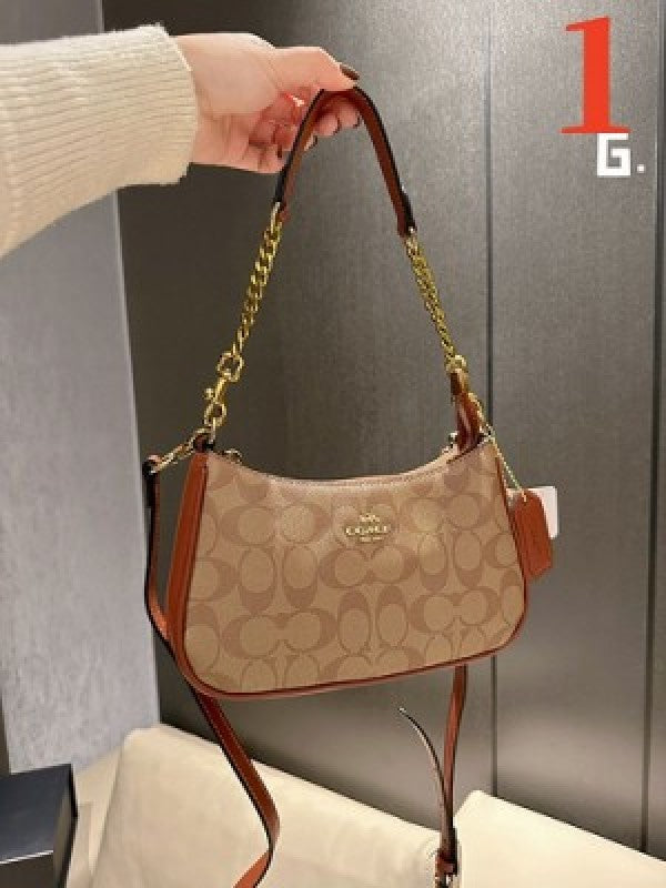 Coach teri shoulder bag in signature canvas bag with box