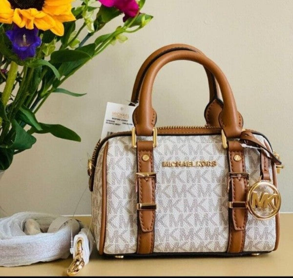 MichaelKors Bedford Legacy Bag with box