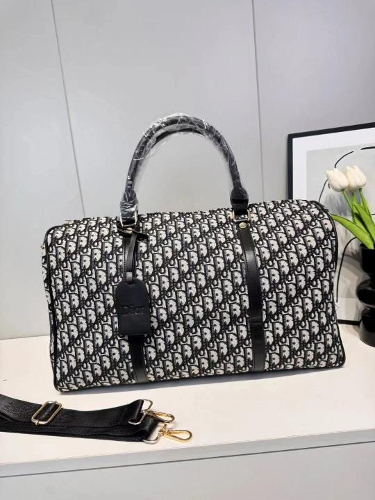 DIOR OBLIQUE DUFFLE BAG WITH DUST COVER