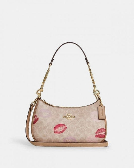 Coach Nolita 19 daisy appliqu with box