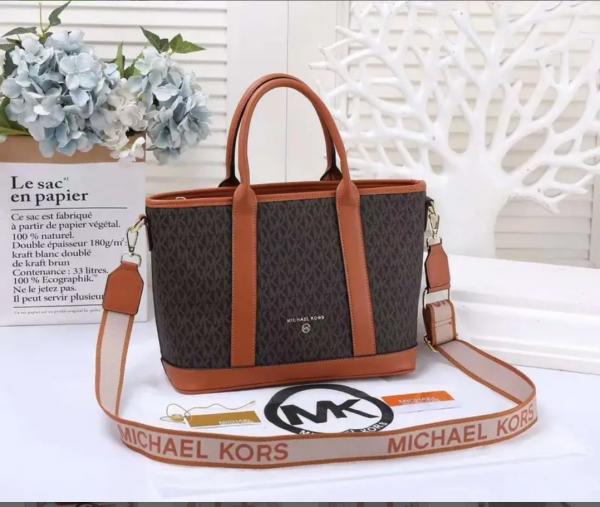 Michael kors luisa Medium Logo with dust bag