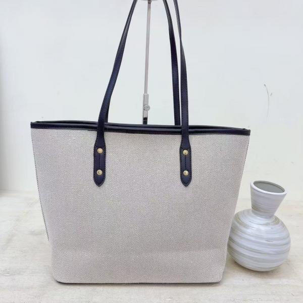 Coach voyager jet set print tote bag with dust bag